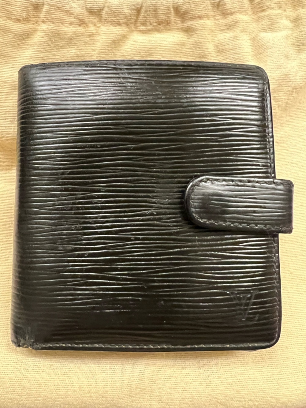 Louis Vuitton Black Epi Leather Snap Wallet